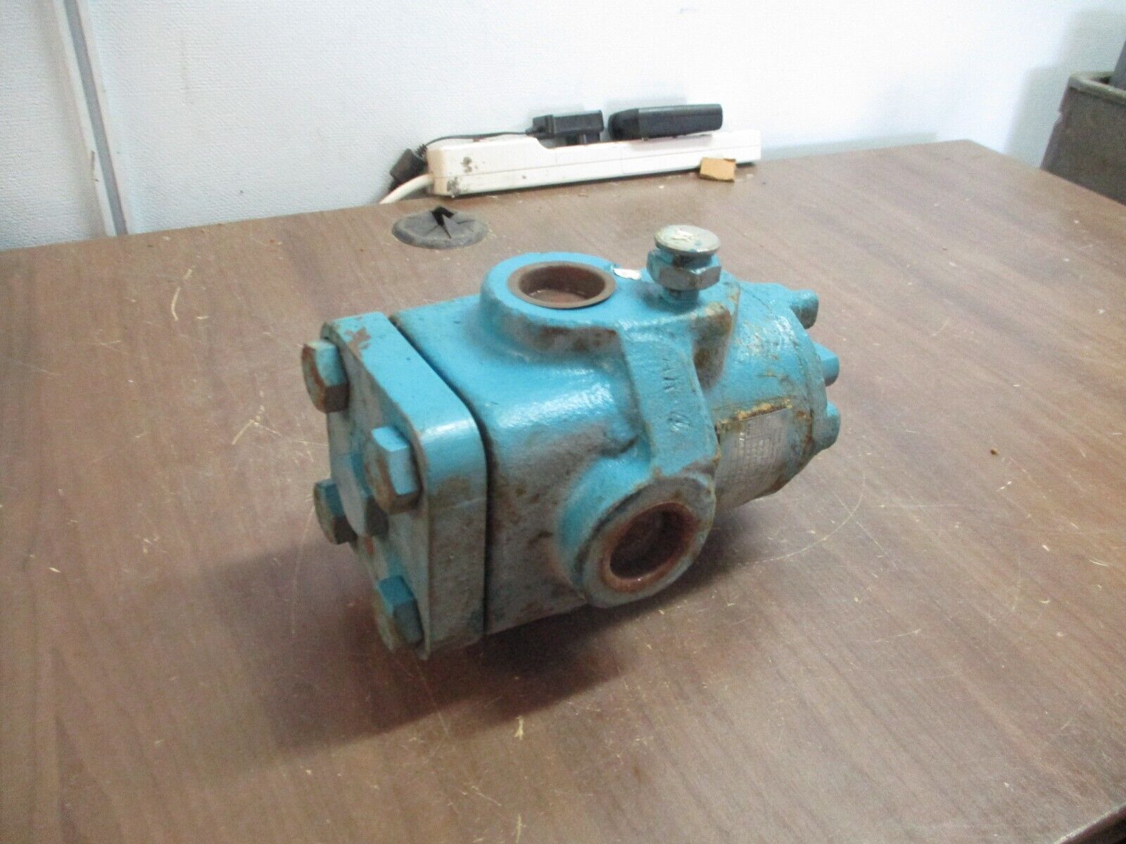 Rockwell Dynamic Balance Valve K6814 Size: 1 Body: WCB Plug: Steel Used