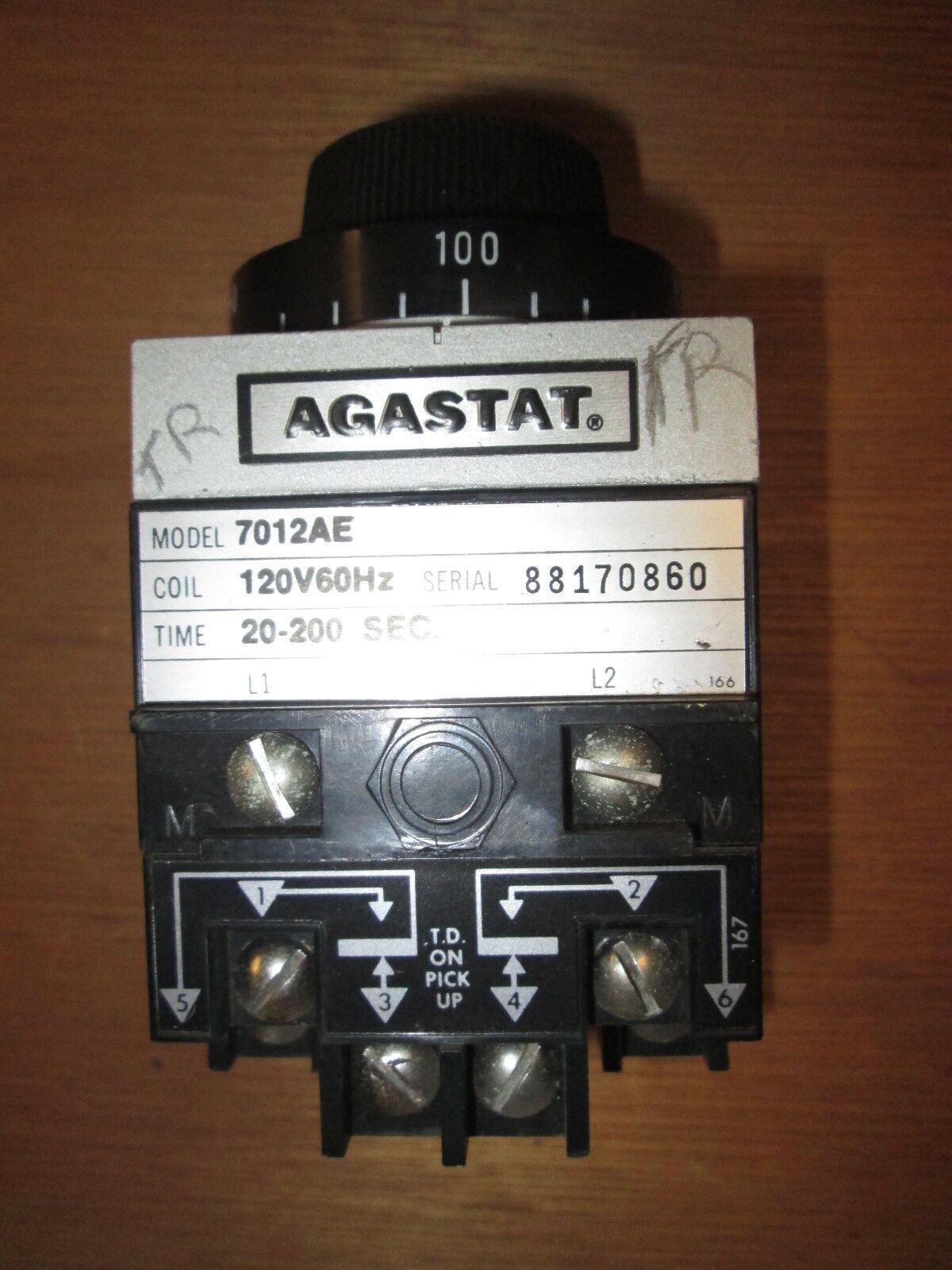 Agastat Timer 7012AE Range 20-200 secs 120V coil 60Hz Used