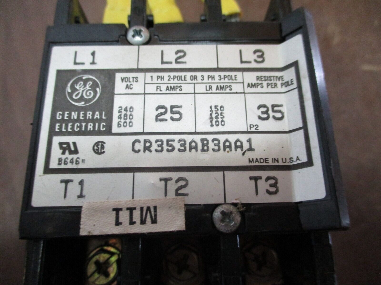 GE Contactor CR353AB3AA1 25A 600V 120V Coil *Broken Cover* Used