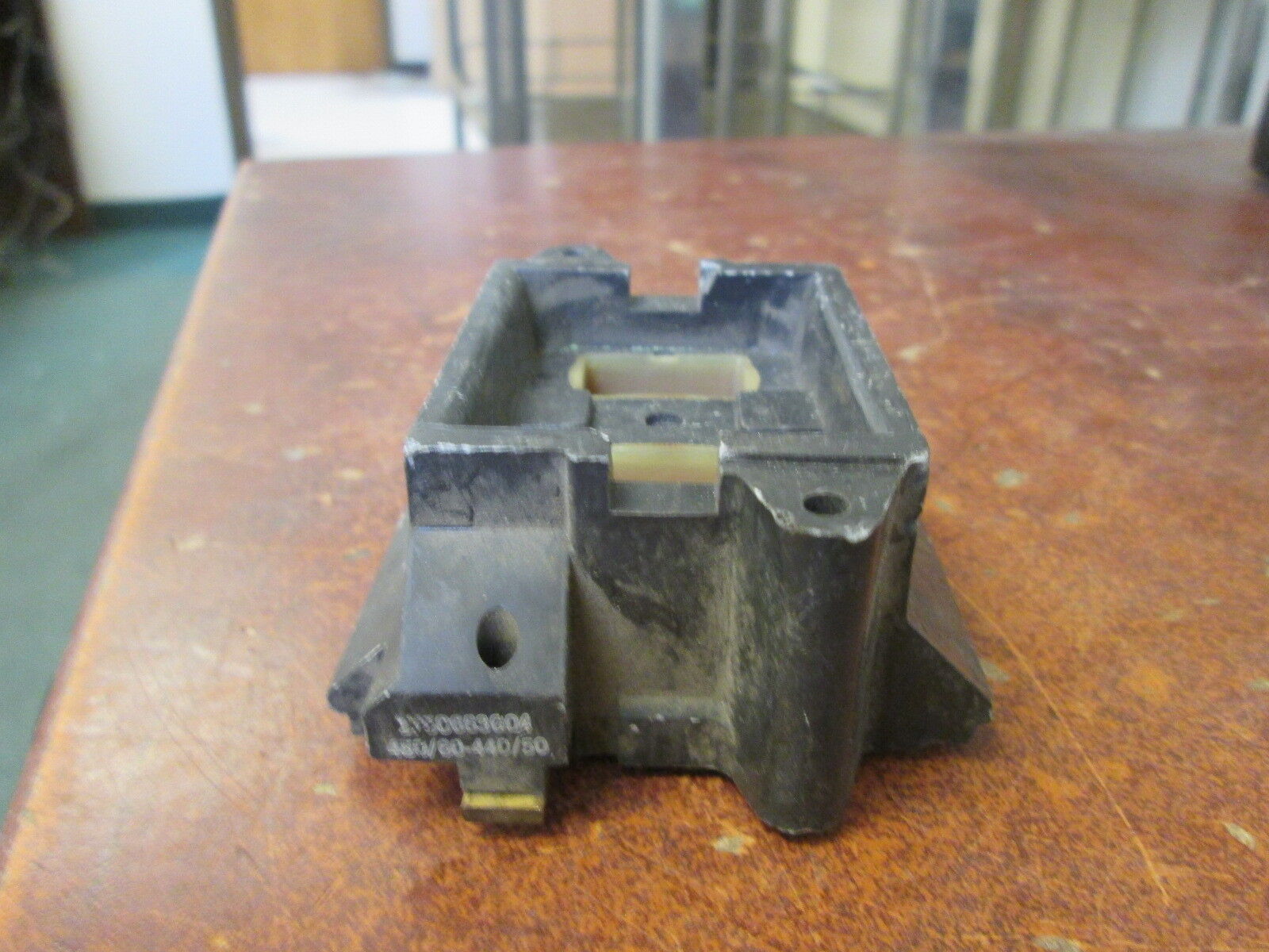 Westinghouse Magnetic Coil 176C663G04 480V@60Hz 440V@50Hz Used