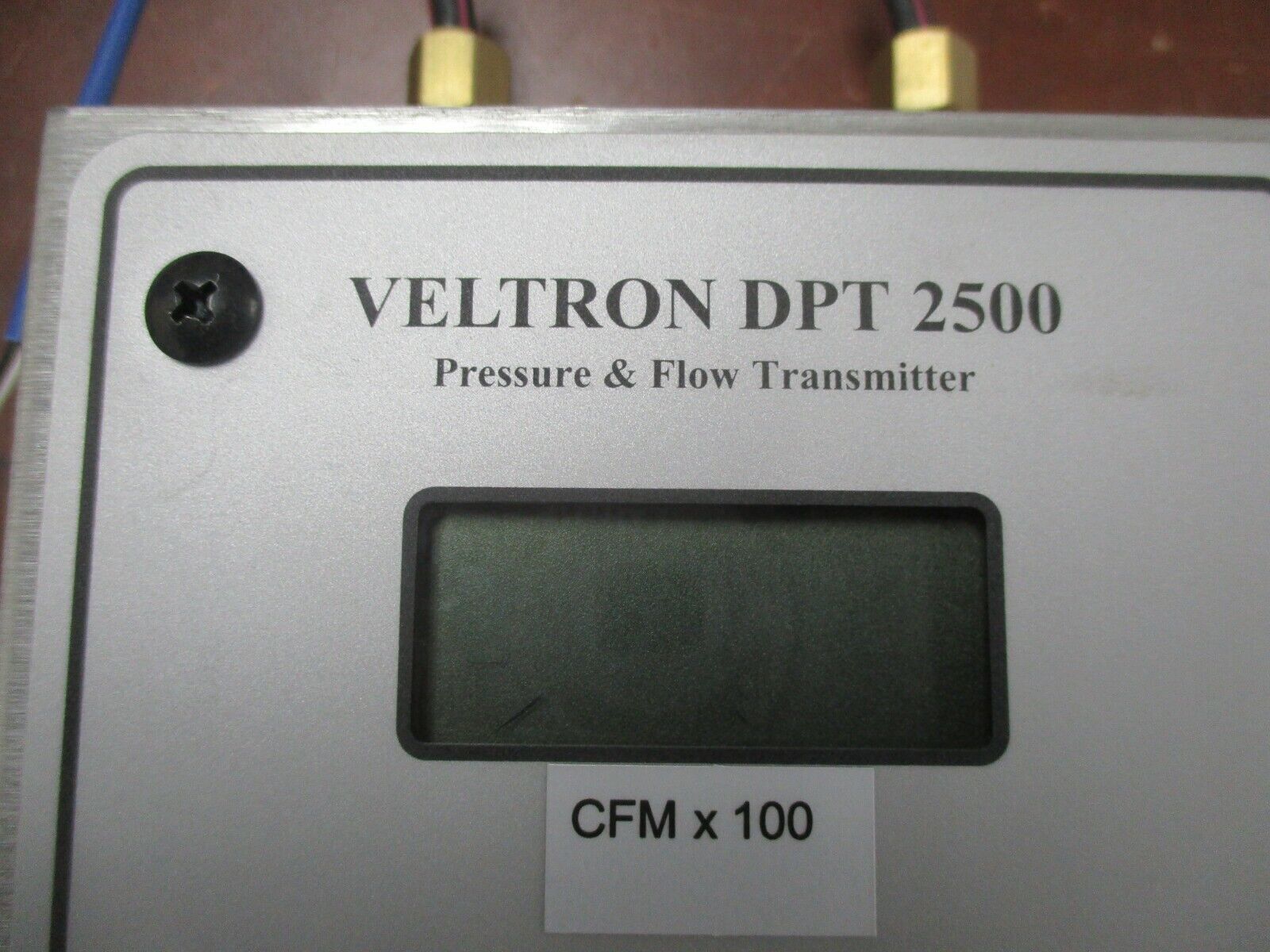 Air Monitor Corp Veltron DPT 2500 Pressure & Flow Transmitter R-220B Used