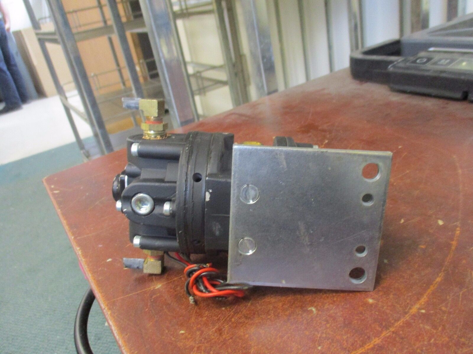 Fairchild Transducer w/ Gauge T5700-90 Used