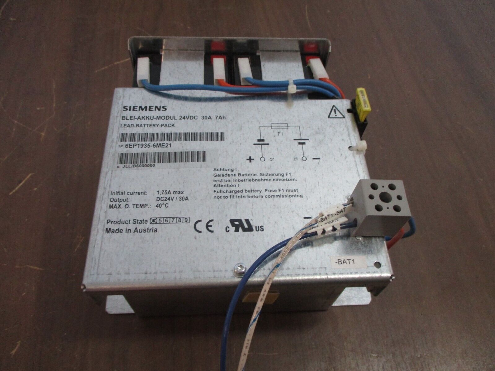 Siemens Lead-Battery Pack 6EP1935-6ME21 BLEI-AKKU-MODUL 24VDC 30A 7Ah Used