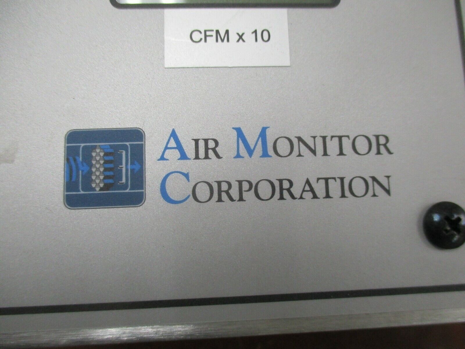 Air Monitor Corp Veltron DPT 2500 Pressure & Flow Transmitter R-227A Used