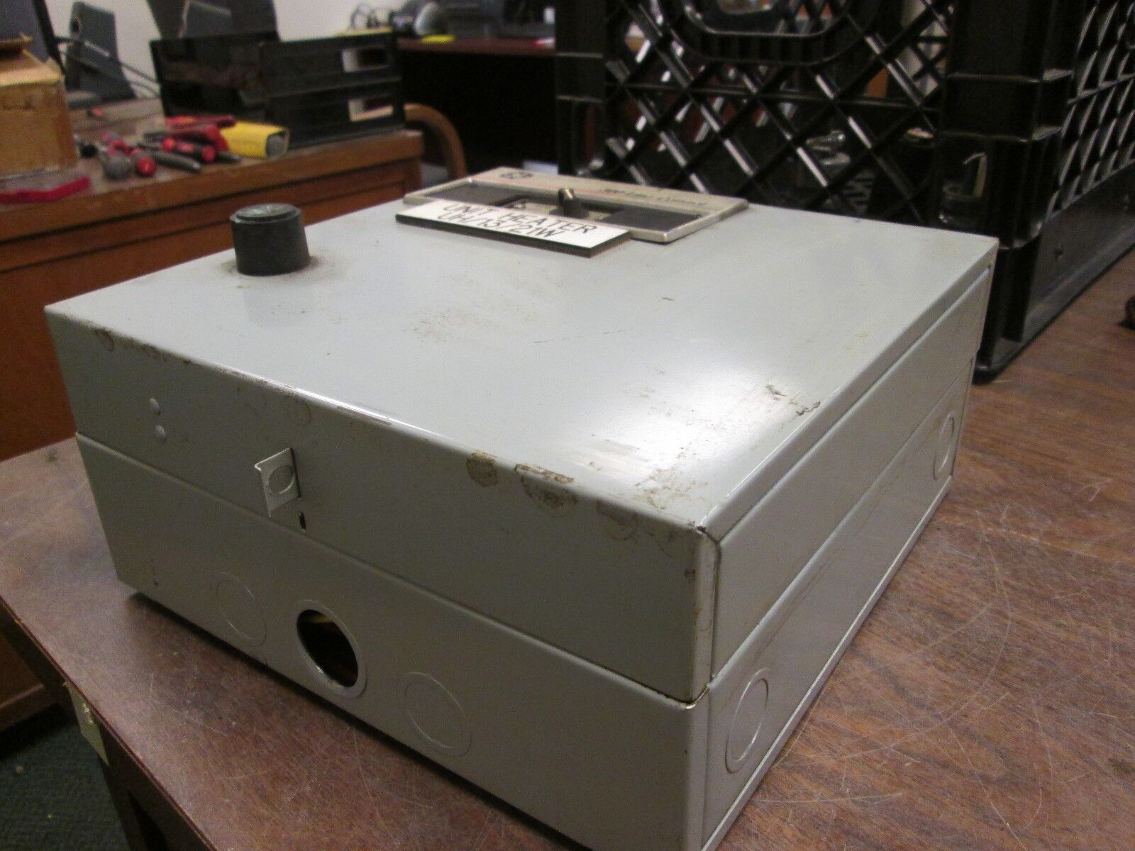 GE Enclosed Starter CR306B104ACXA Size 0 600VAC max Used