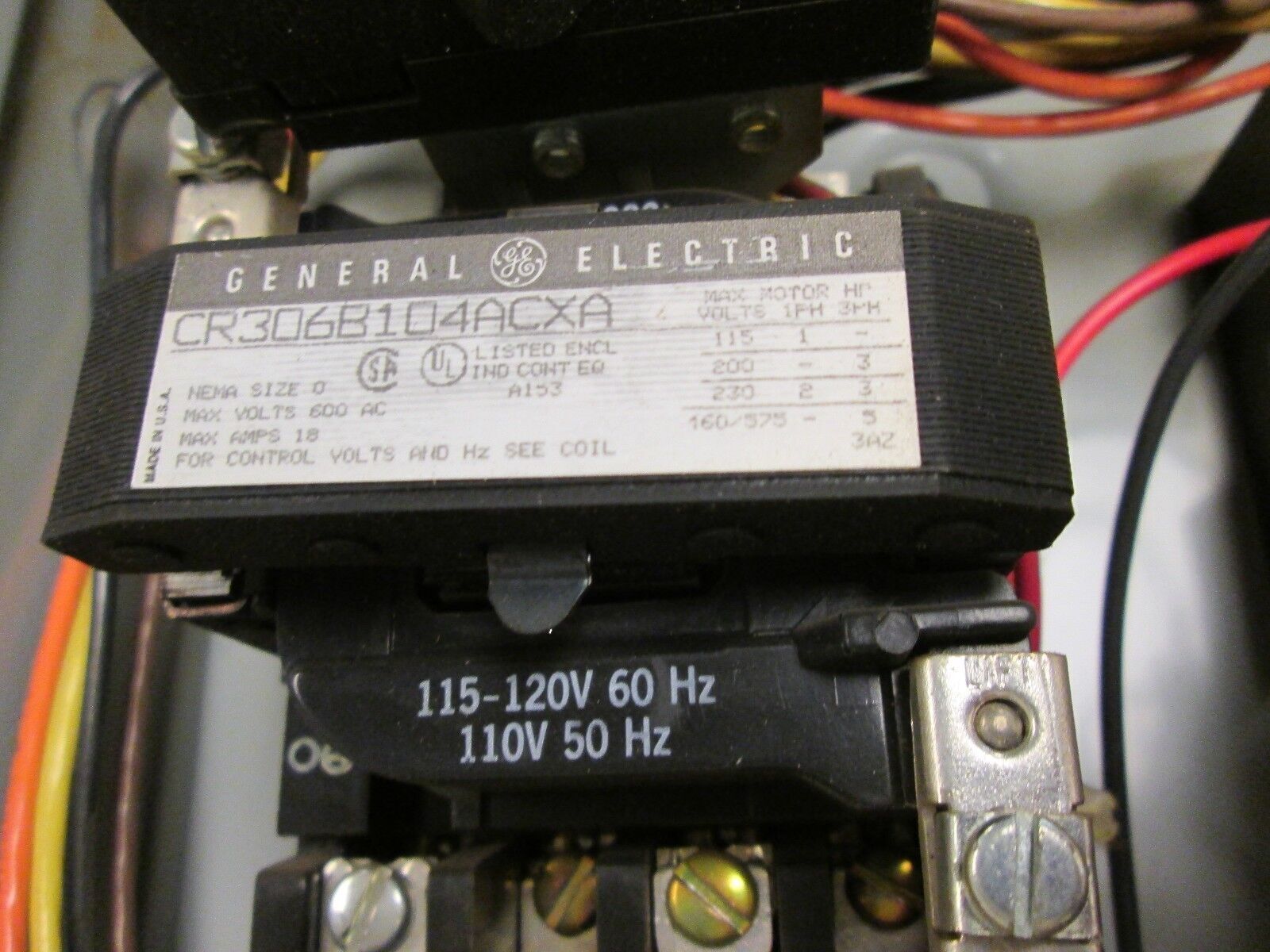 GE Enclosed Starter CR306B104ACXA Size 0 600VAC max Used