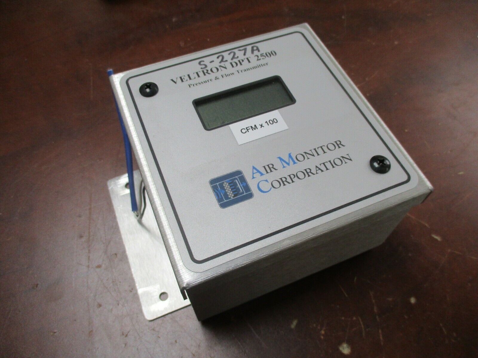 Air Monitor Corp Veltron DPT 2500 Pressure & Flow Transmitter S-227A Used