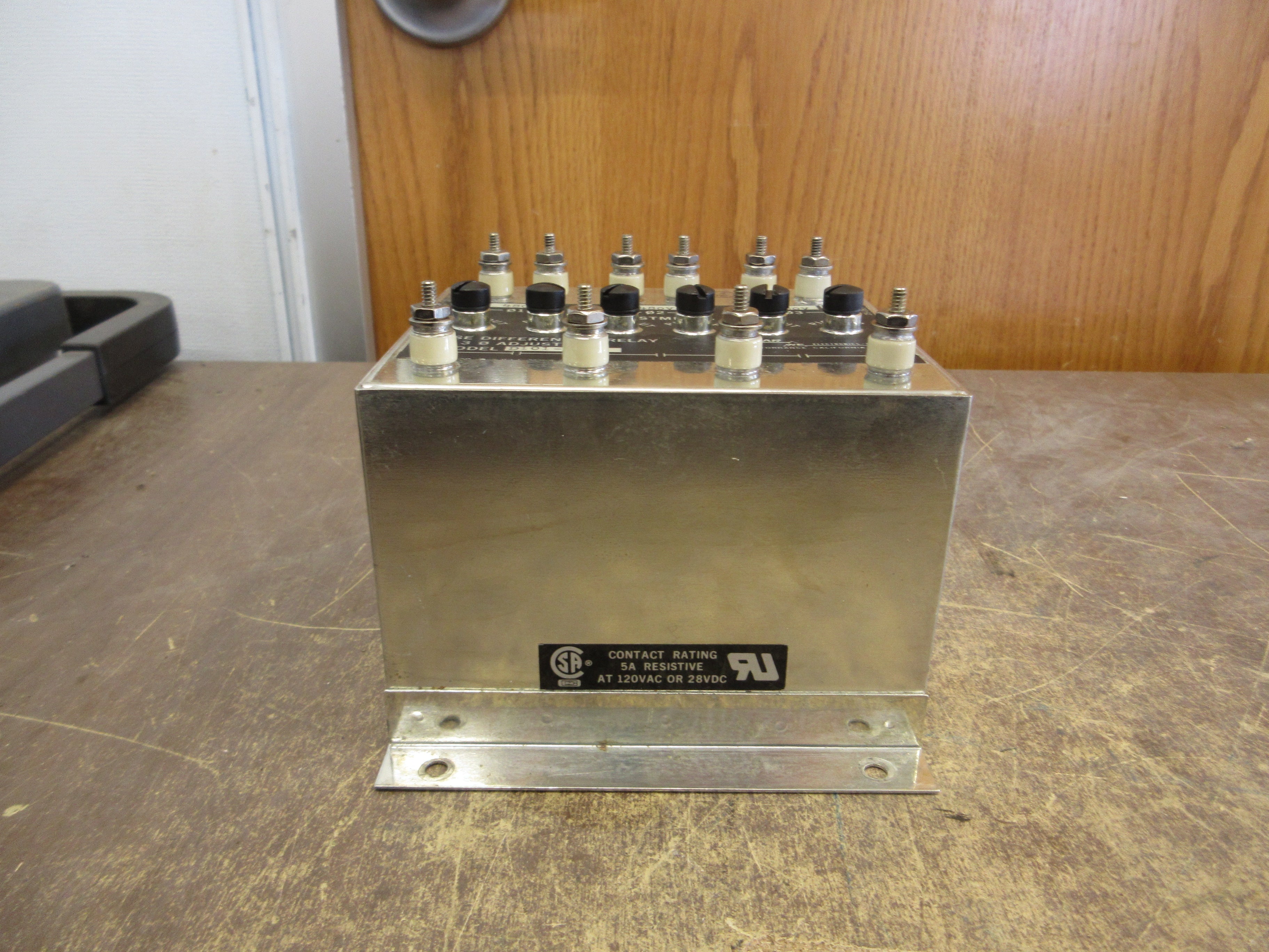 Wilmar Close Differential Relay D101-7X 480V 3Ph Adjustable Used