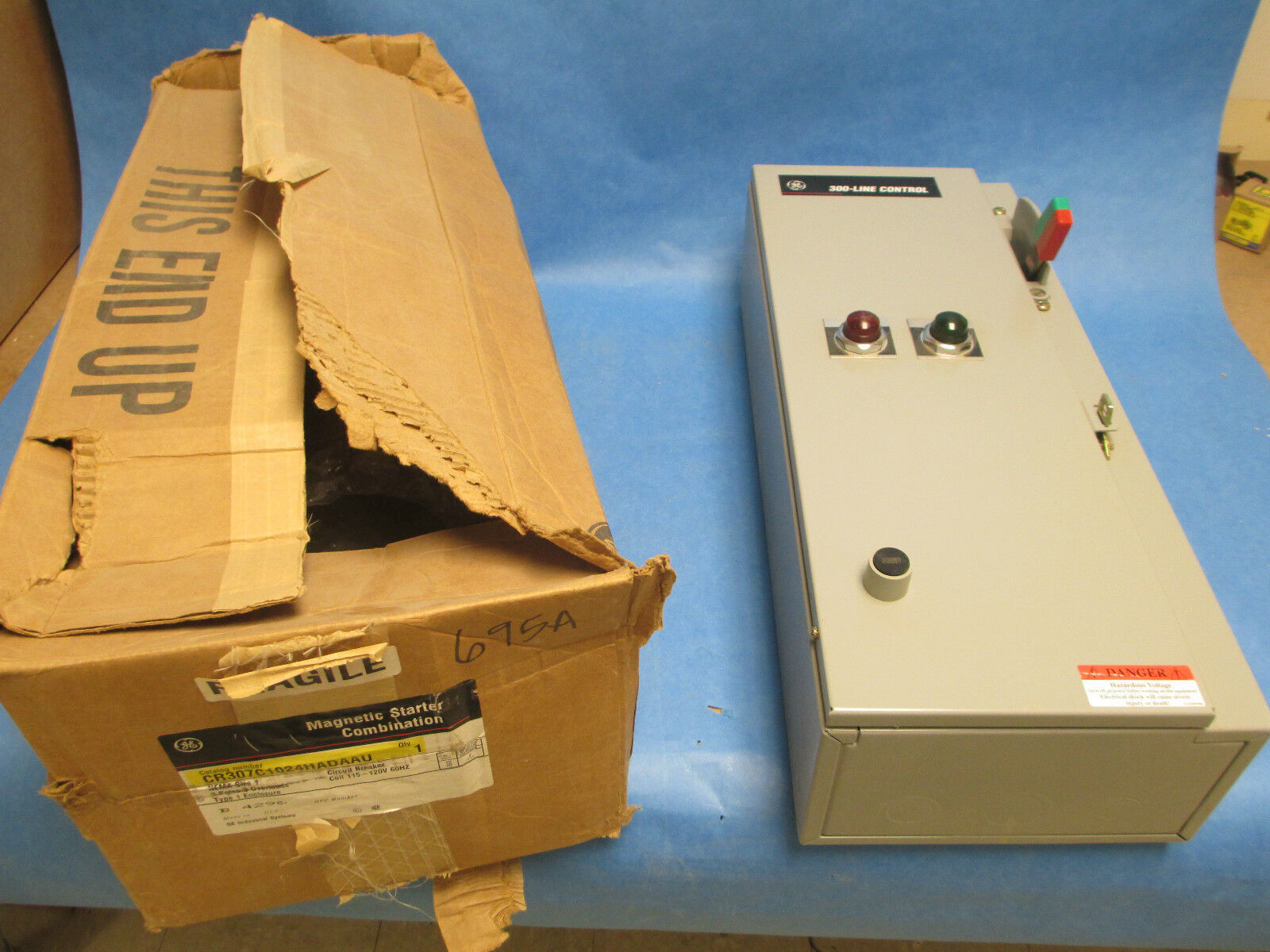 GE Combination CR307C1024HADAAU, Size 1 30A Circuit Breaker, New Surplus