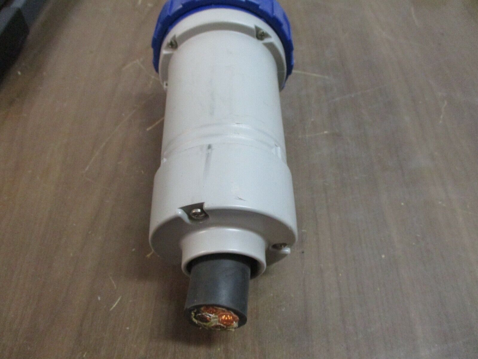 Scame Plug SCM460P9W 60A 250V 3P 4W Used