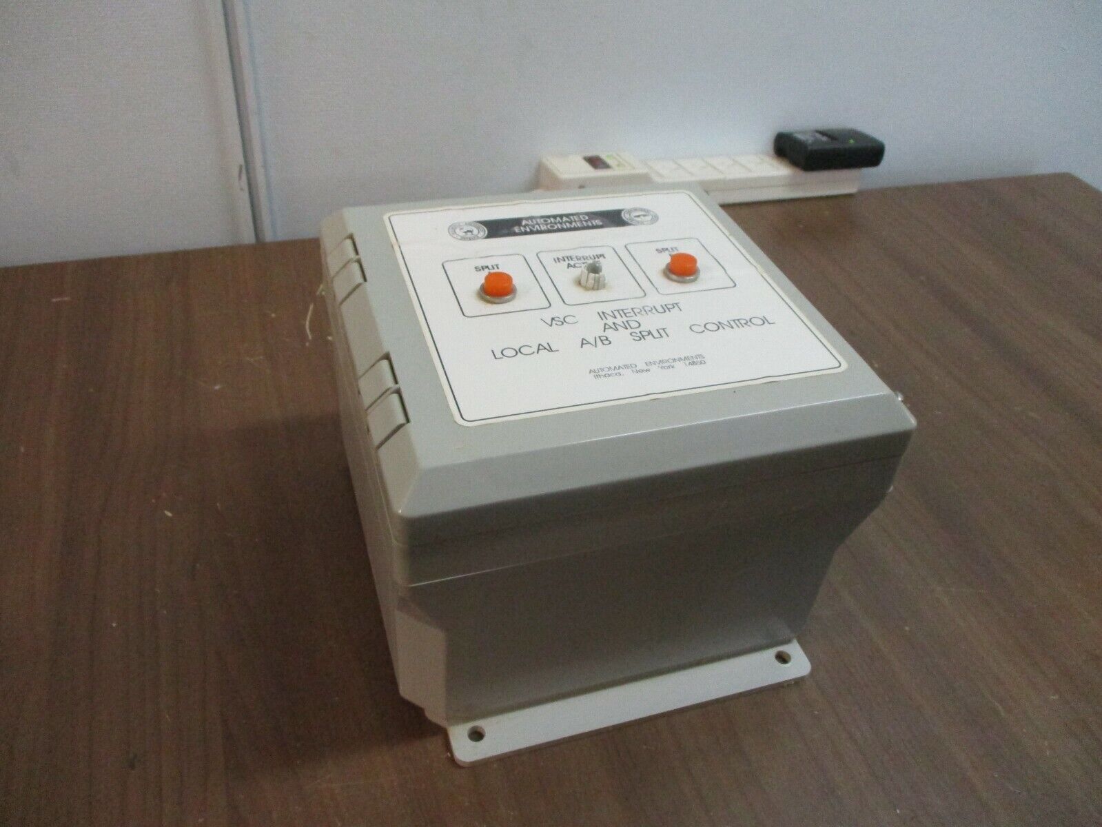 Automated Environments / Omnus, Inc. VSC Interrupt & Local A/B Split Control