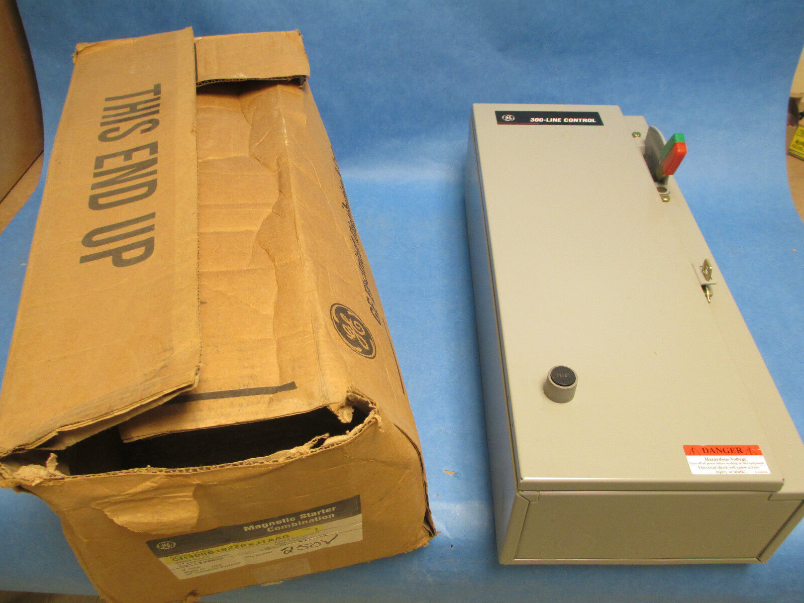 GE Combination CR308B1822PXJTAAG, Size 0 30A Fusible, New Surplus