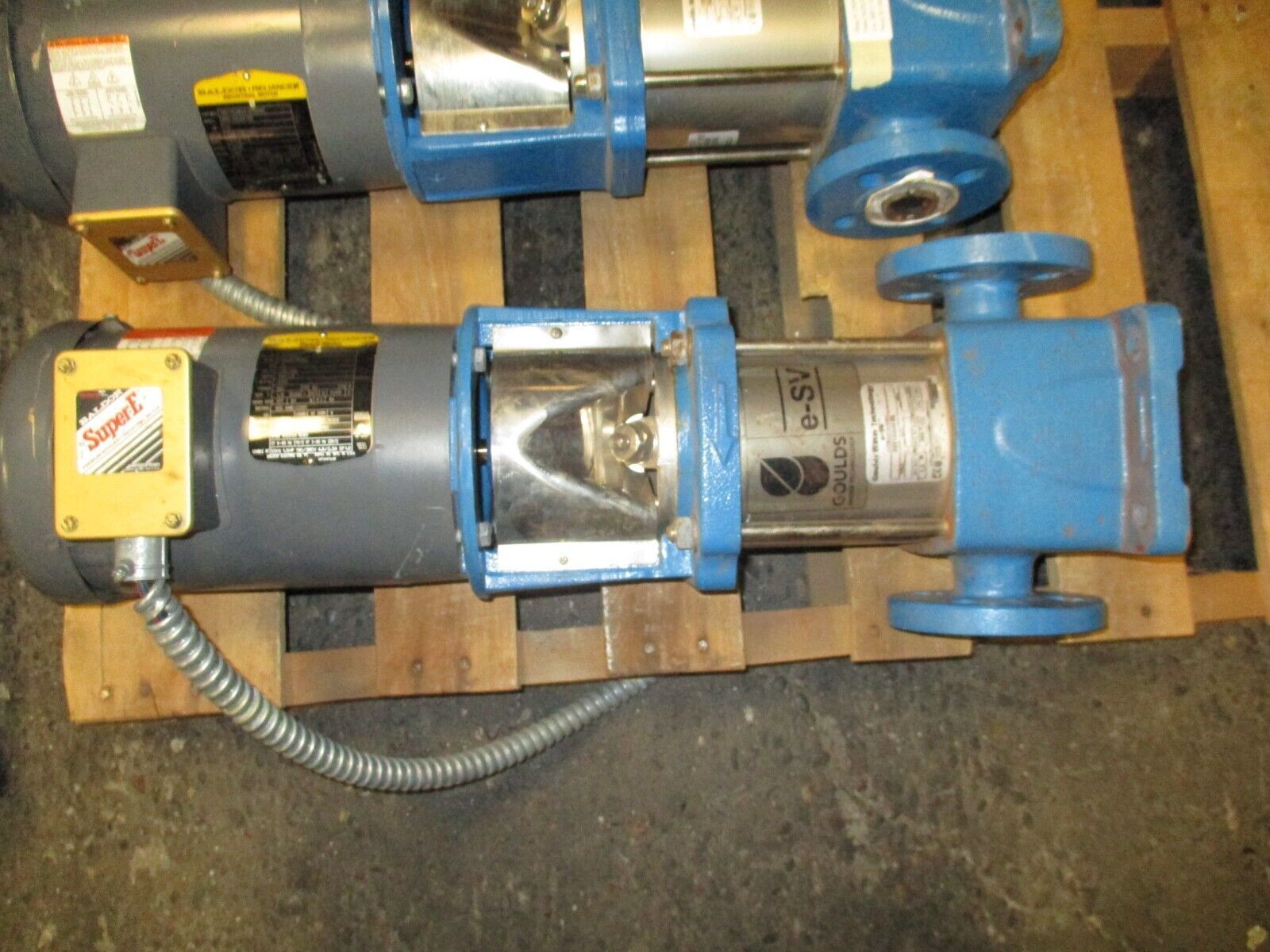 Goulds e-SV Stainless Steel Pump 3SV7GD4F66 1.5HP 3500RPM 360PSI Max 16GPM Used