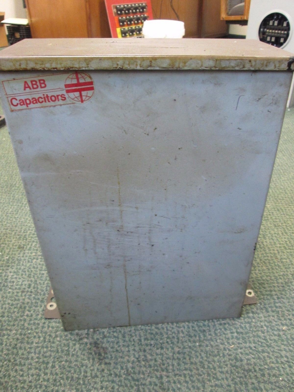 ABB CLMD 63 Capacitor C246G60 60 KVAR 240VAC 3Ph 60Hz Used