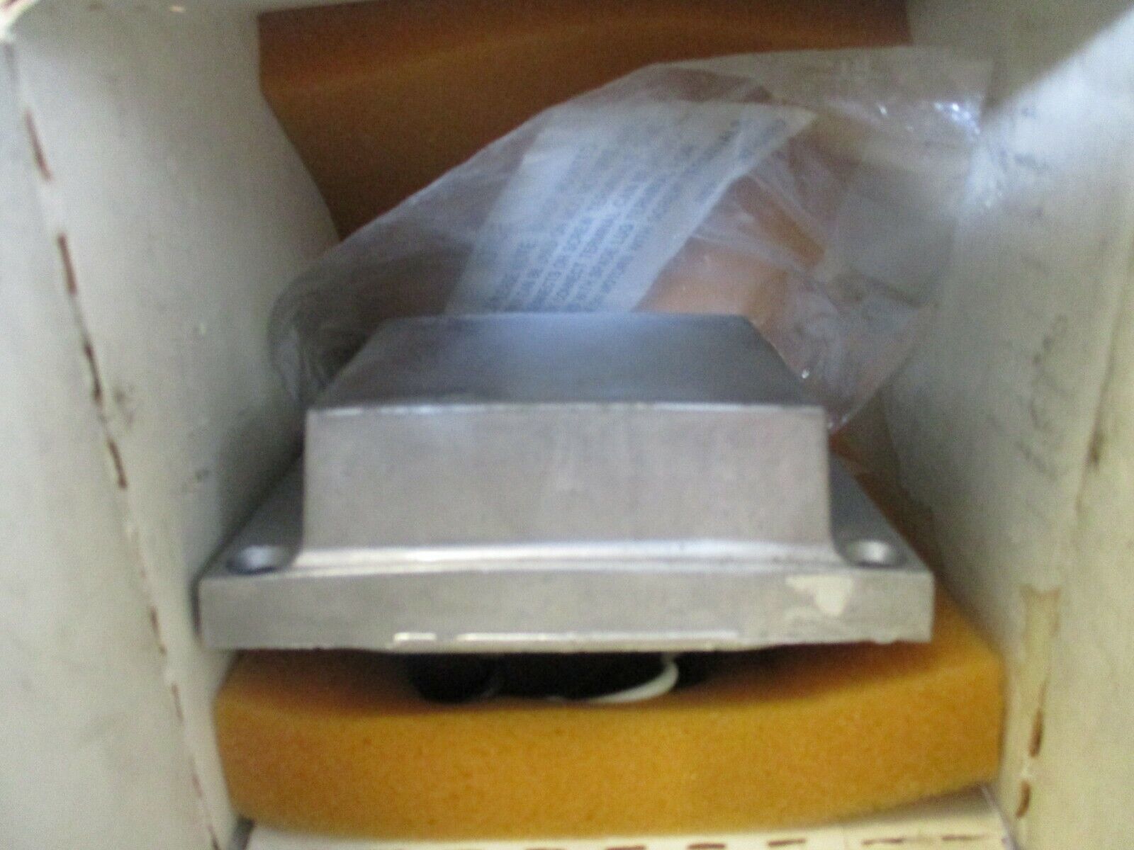 Honeywell Cover Assembly w/ Transformer 130810A 120V 60HZ New Surplus