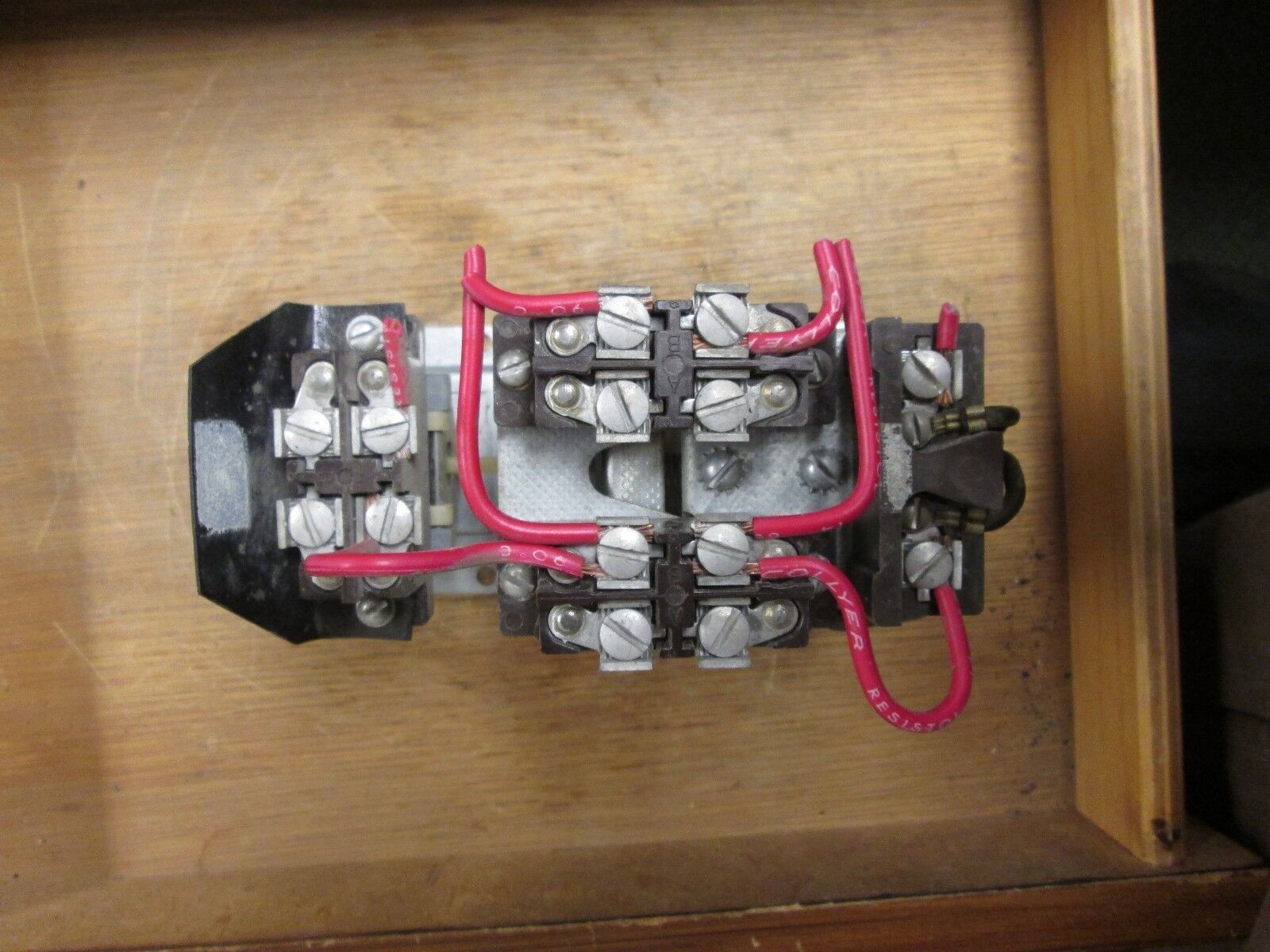 Cutler-Hammer Pneumatic Relay 10337H156A 120V Coil Used