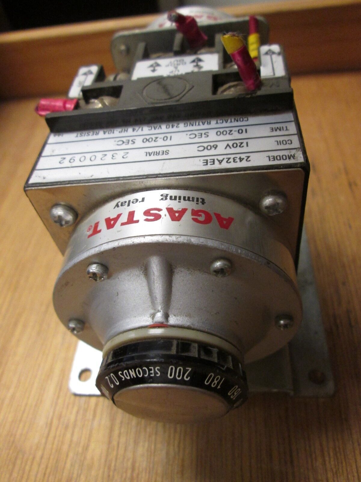 Agastat Timer 2432AEE Range 10-200 secs 120V coil Used
