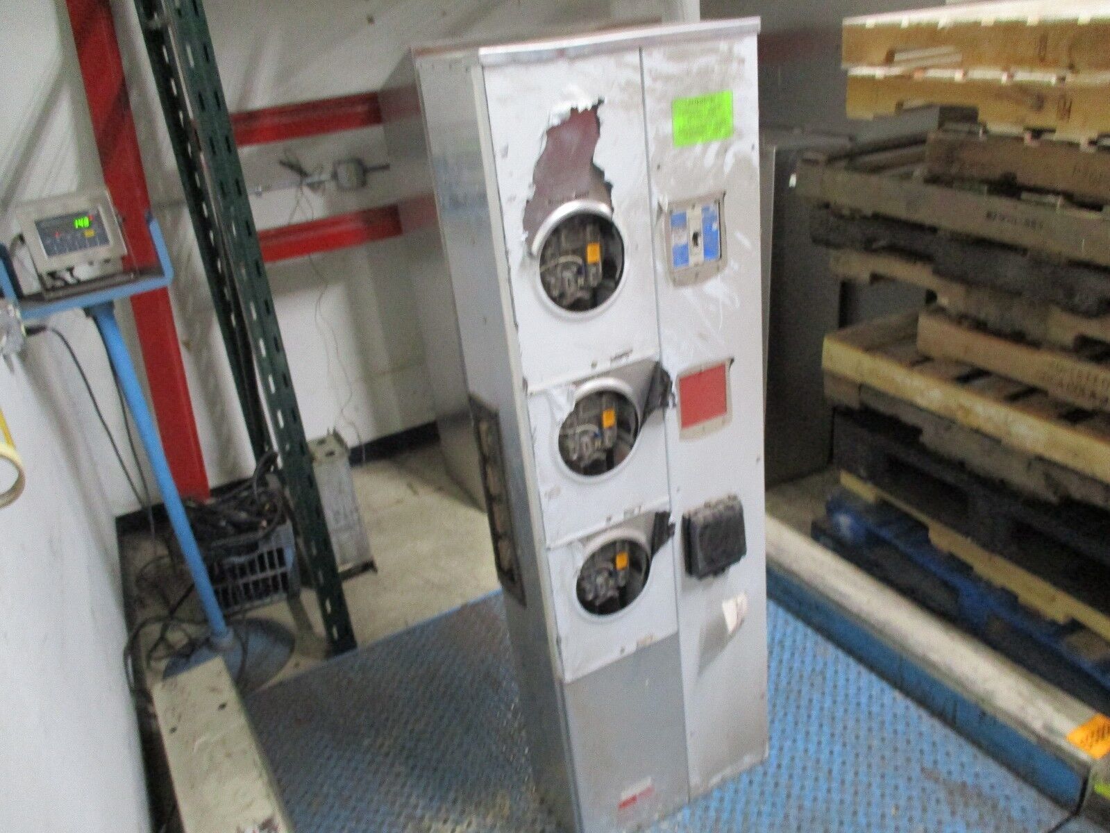 Erickson 3-Position Meter Stack CM87-3 3R Enclosure w/ Breaker ED3125 1200A Used