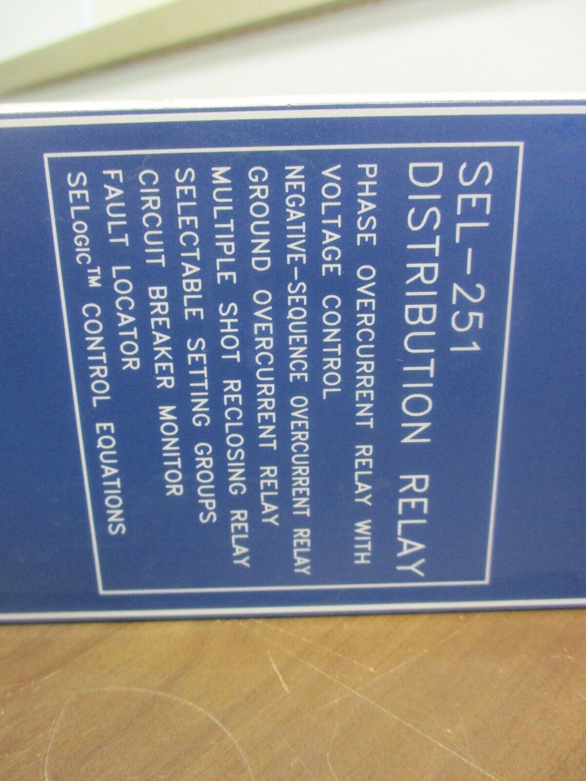SEL Model SEL-251 Distribution Relay 251000-4556UHGB Power Supply: 120VAC/DC 14W
