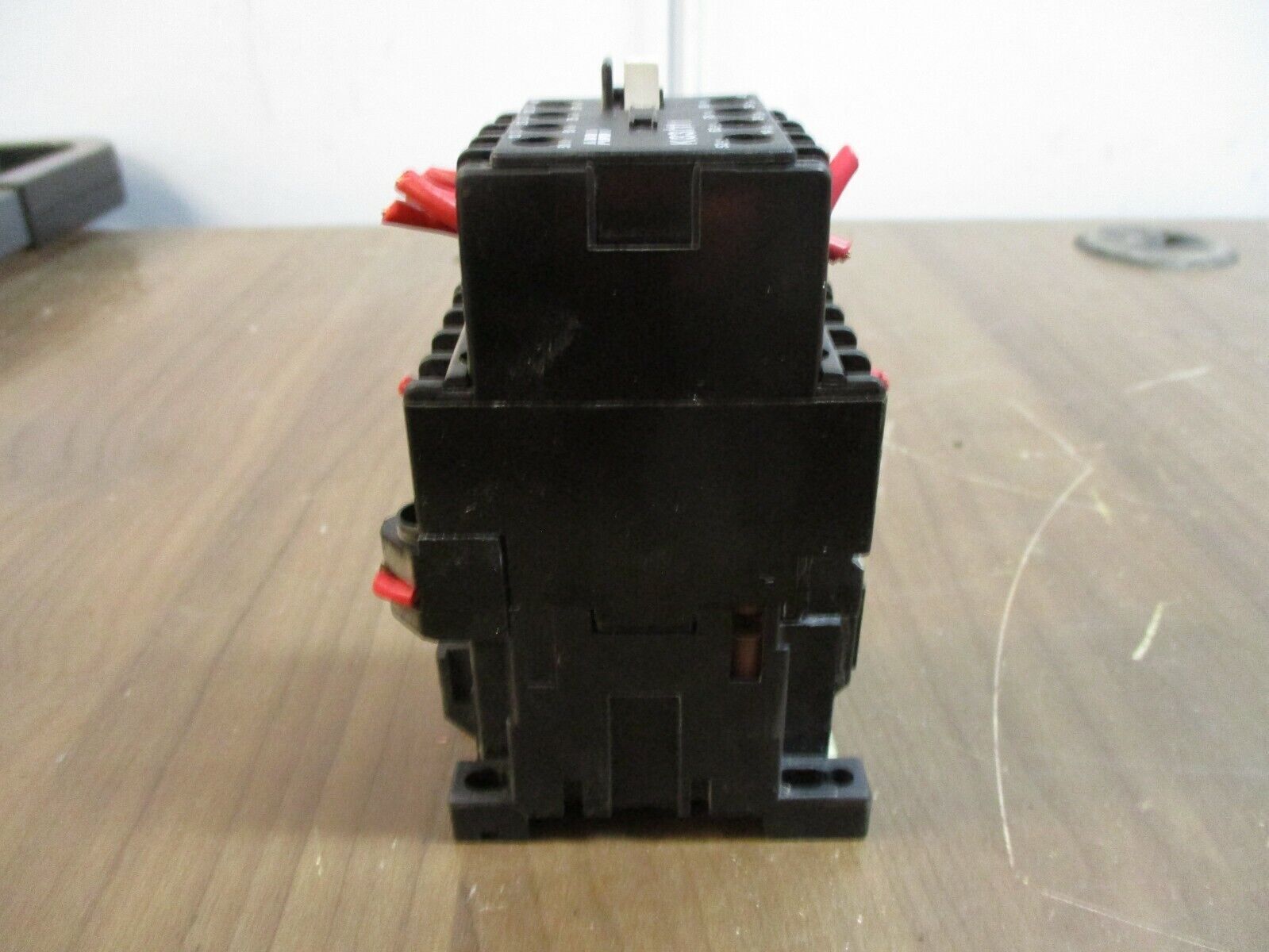 ABB Contactor K33/11 110/115/127V Coil 10A 600V Used