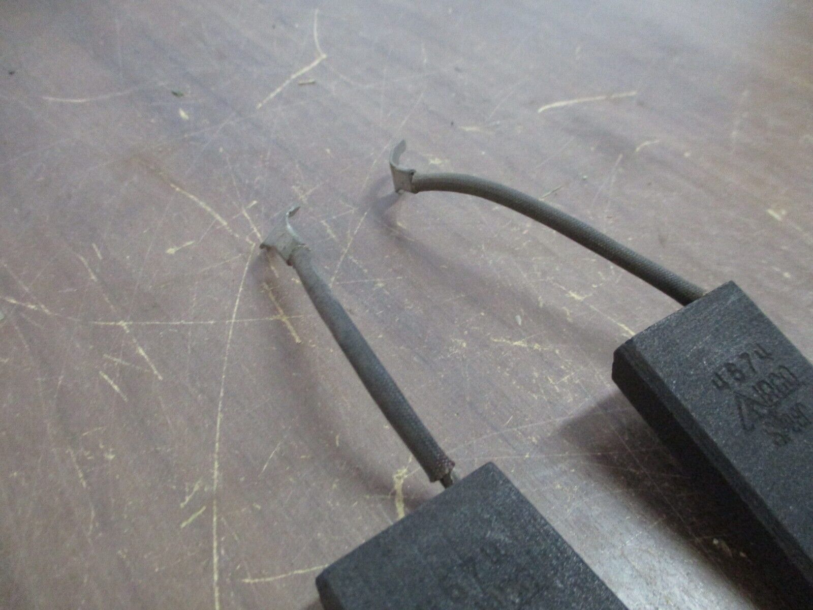 Airco Speer Carbon Brush 4674 *Lot of 2* *No Box* New Surplus