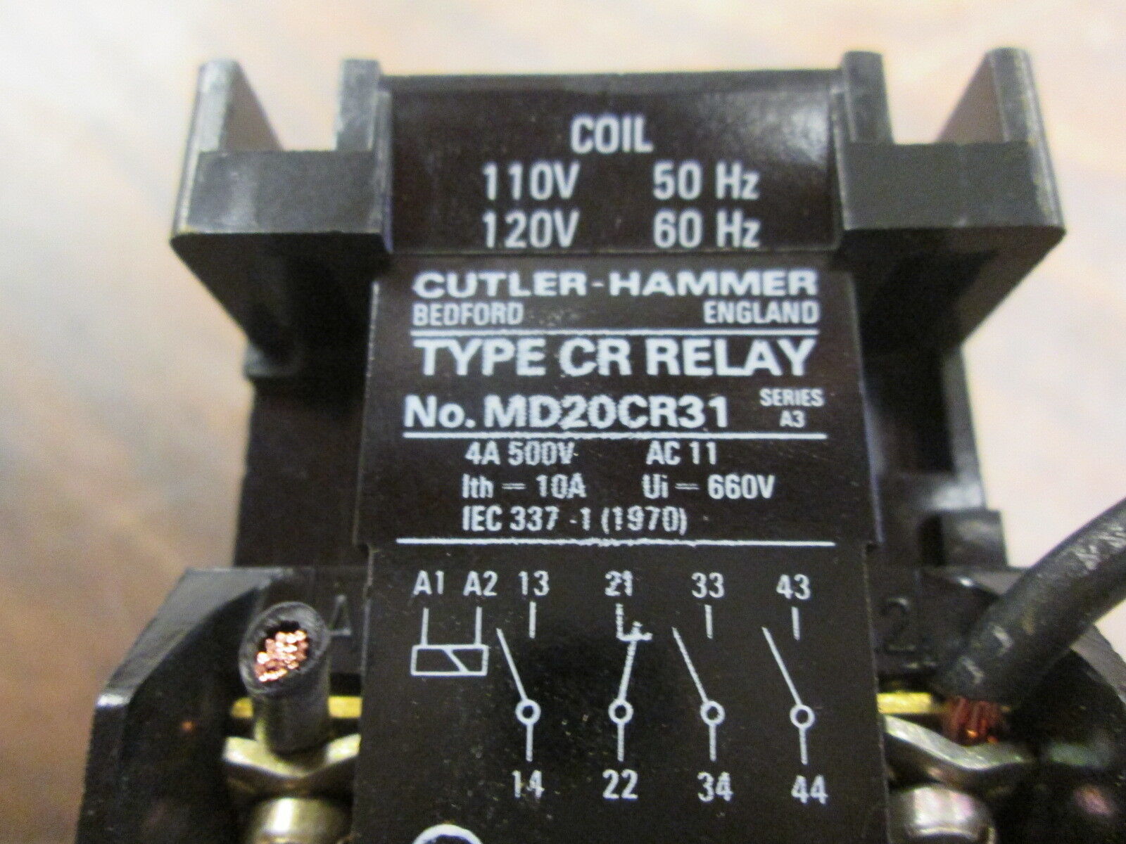 Cutler-Hammer Type CR Relay MD20CR31 480V Coil Used