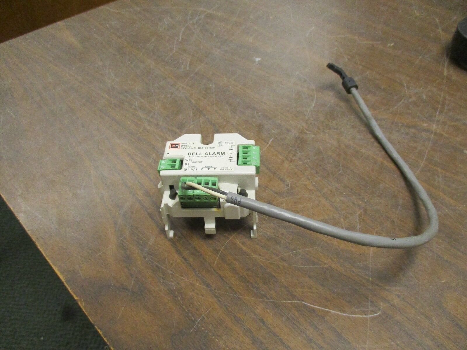 Cutler-Hammer Bell Alarm 4D01751C01 Rev. 6 120VAC Used