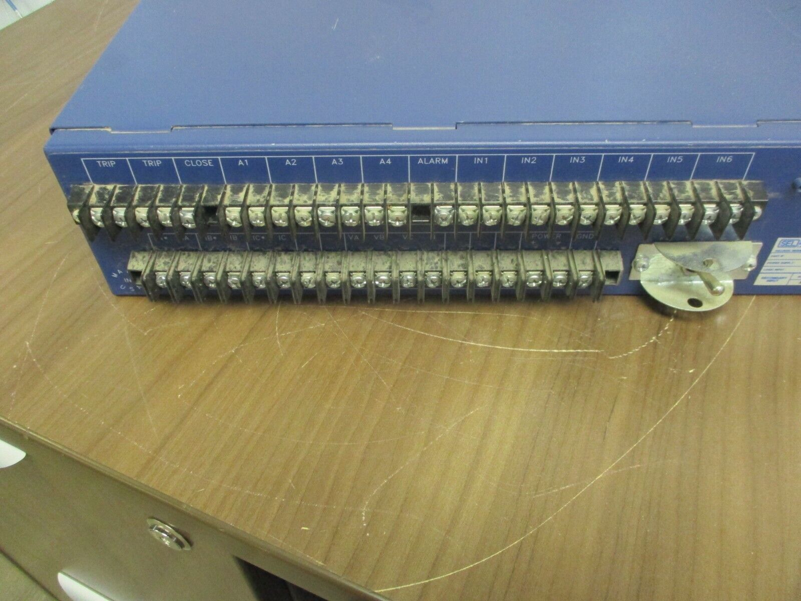 SEL Model SEL-251 Distribution Relay 251000-4556UHGB Logic Input: 125VDC Used