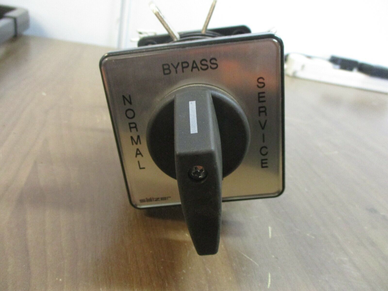 Salzer Bypass Rotary Switch S608L 110A 600V 3Ph Used