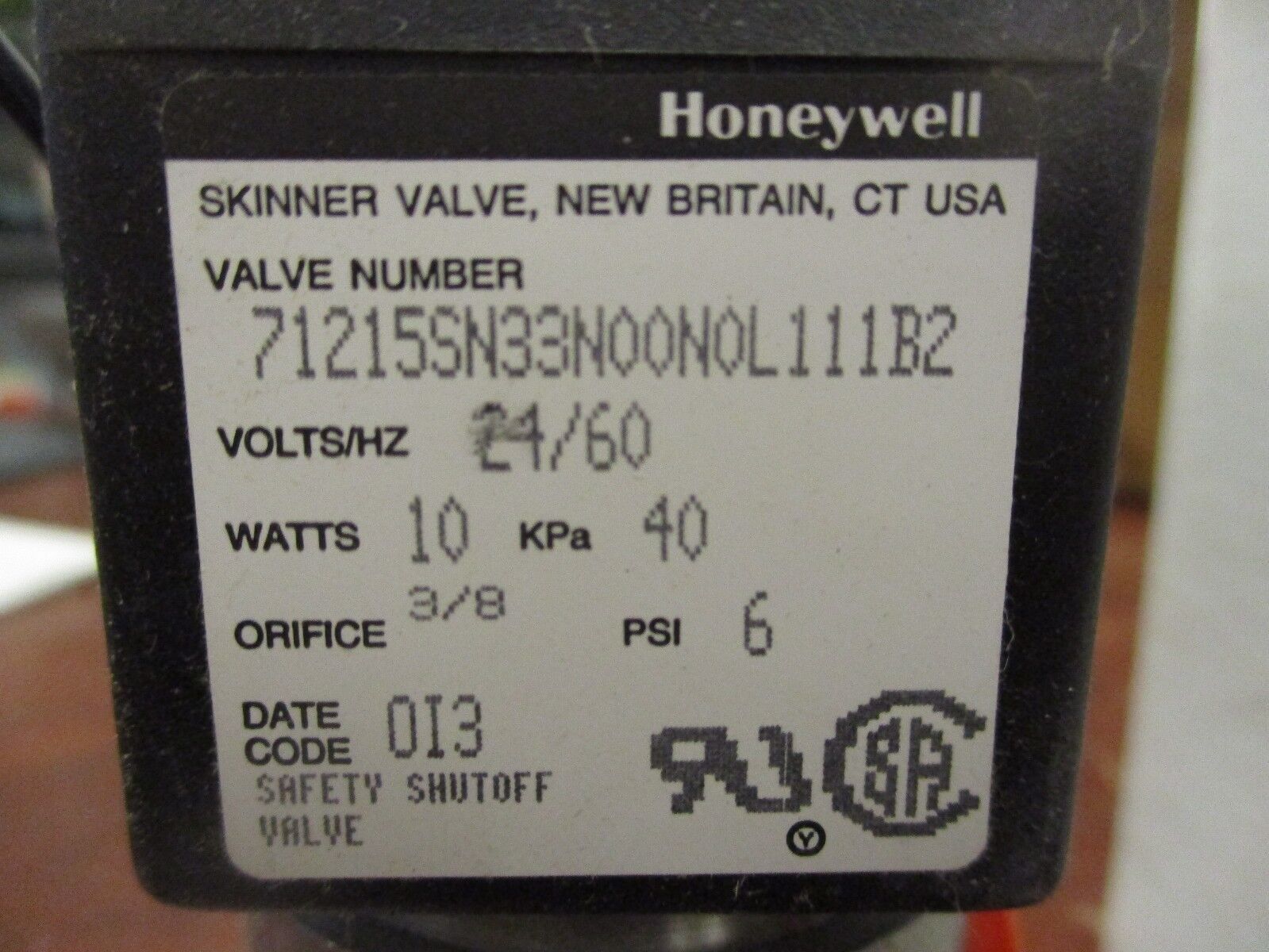 Honeywell Skinner Valve 71215SN33N00N0L111B2 24/60V 10W 40KPa New Surplus