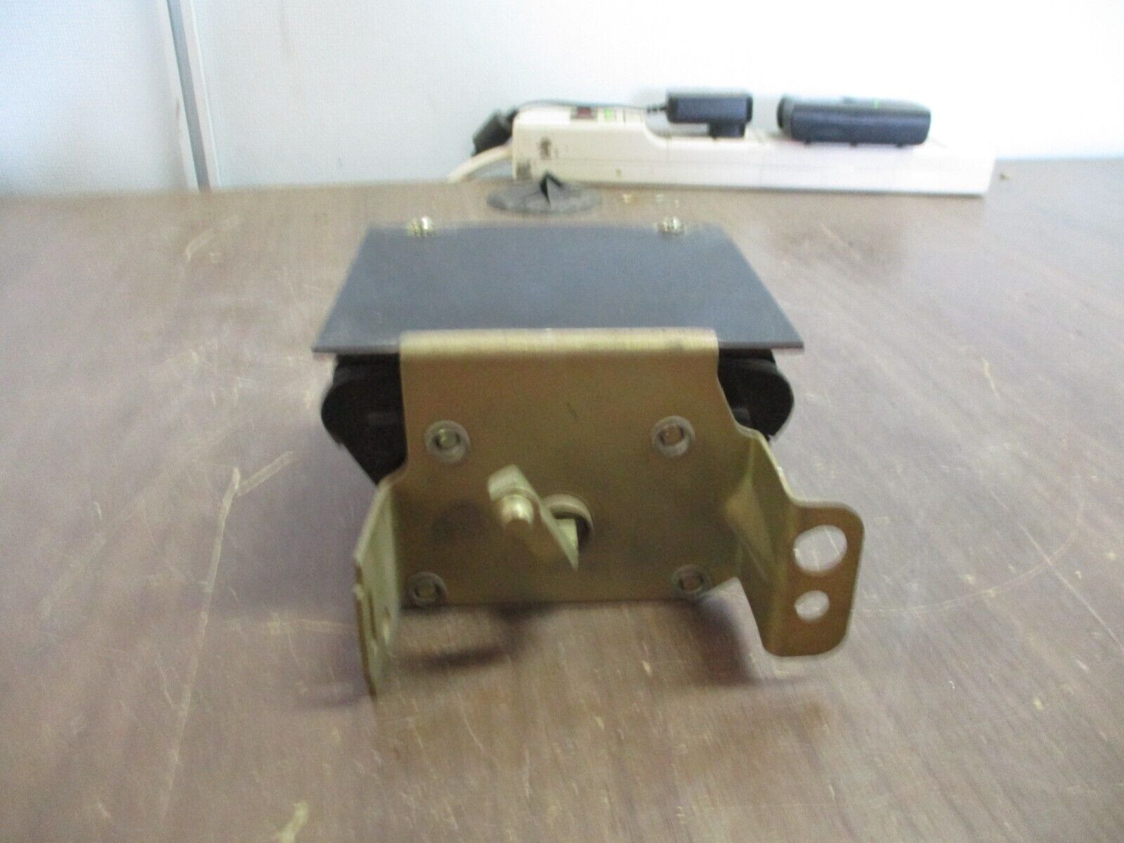 GE Type SB-12 Auxiliary Switch 432A671 G5 Used