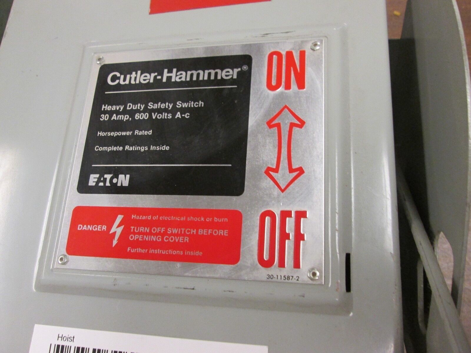 Cutler-Hammer Non-Fusible Safety Switch DH361UGK 30A 600V 3P Used