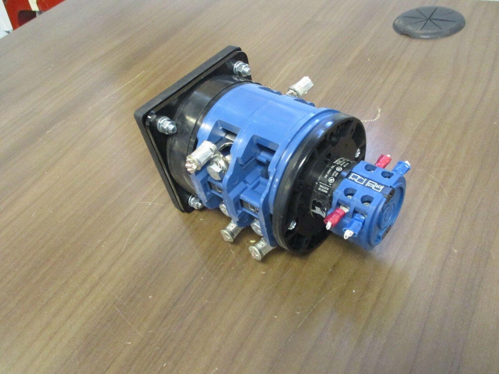 Kraus & Naimer Bypass Rotary Switch C80-6 100A 600V Used