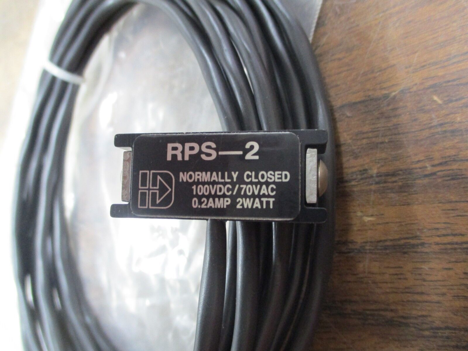 Industrial Devices Reed Position Sensor RPS-2 N.C. 100VDC 70VAC 0.2A 2W *No Box*