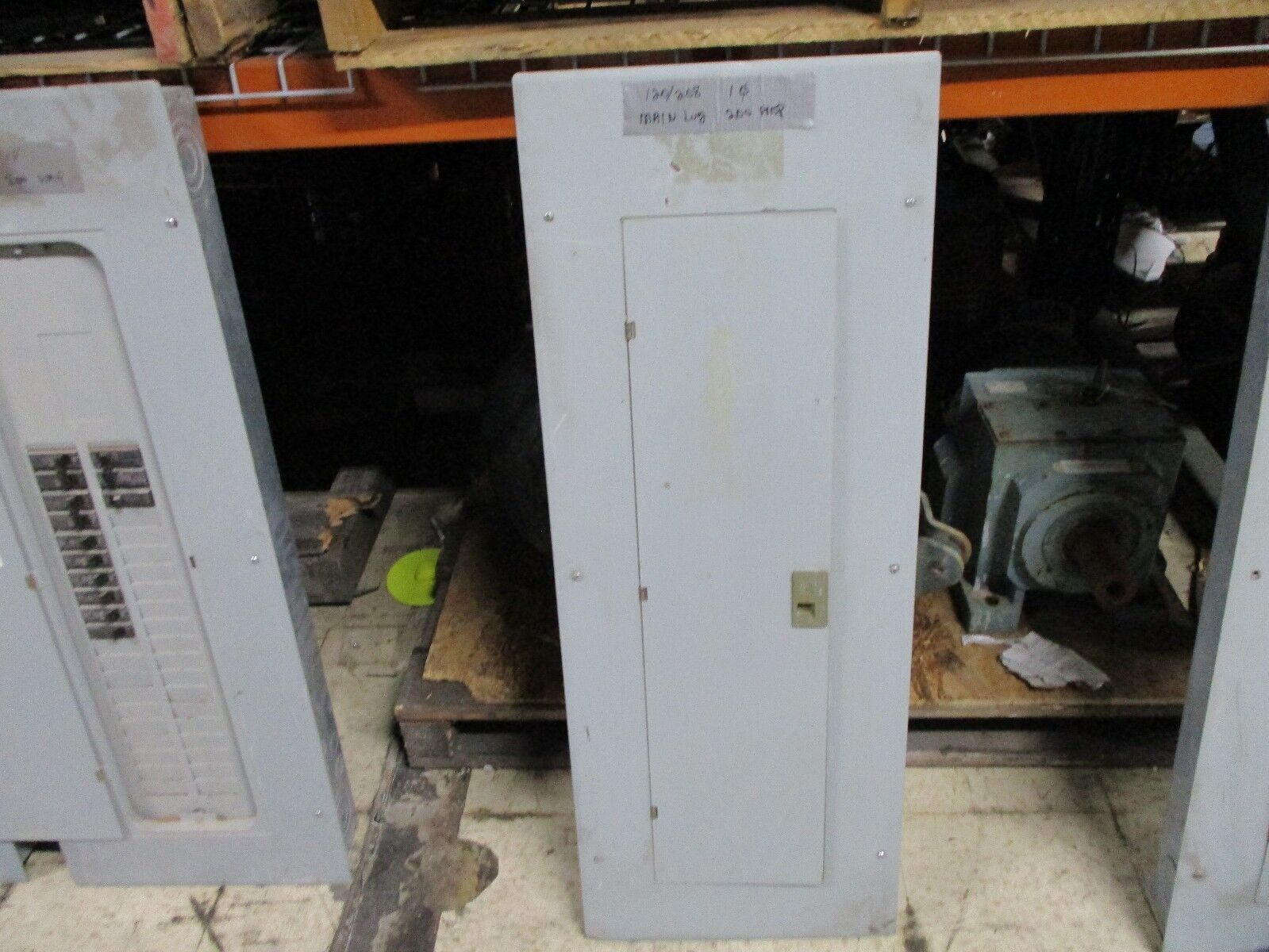 GE Main Lug Circuit Breaker Panel TLM4020CCU MOD6 200A Max 120/208V 1Ph Used