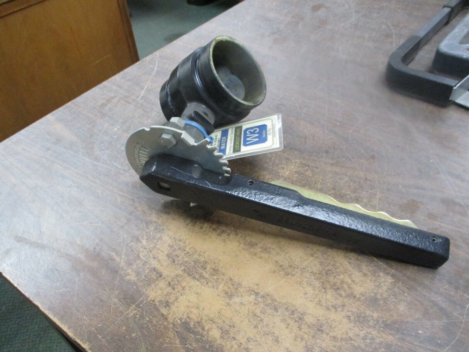 Anvil Gruvlok Series 7700 Butterfly Valve AN7721-3 300PSI Size: 3" Used
