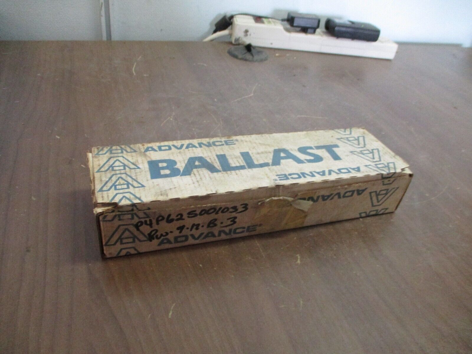 Advance Mark III Ballast R-140-1-TP 120V 60Hz New Surplus