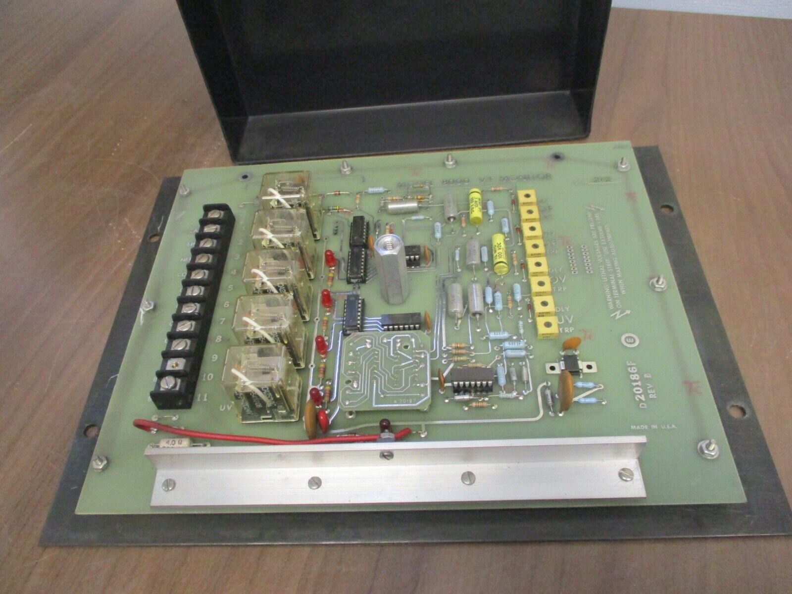 Russelectric Model 8000 V/F Monitor D20186F Rev. B Used