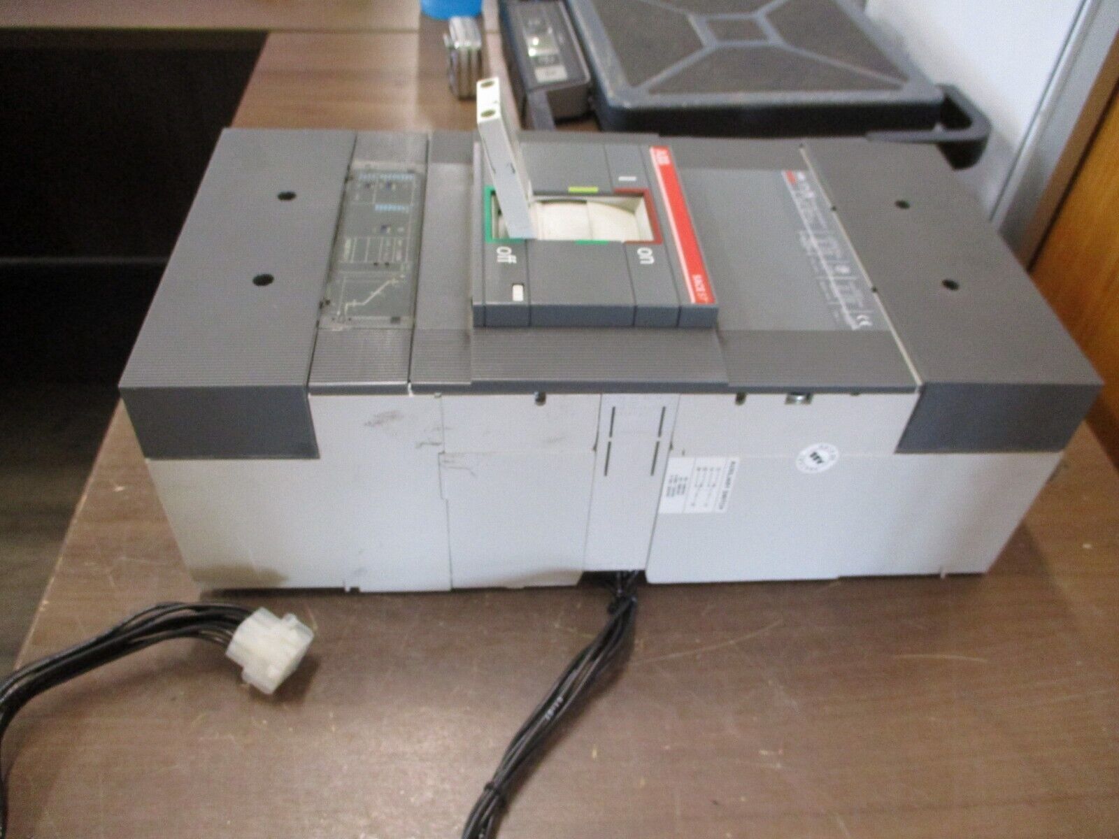 ABB SACE Circuit Breaker S7H PR211 1000A 600V 3P *No Lugs* Used