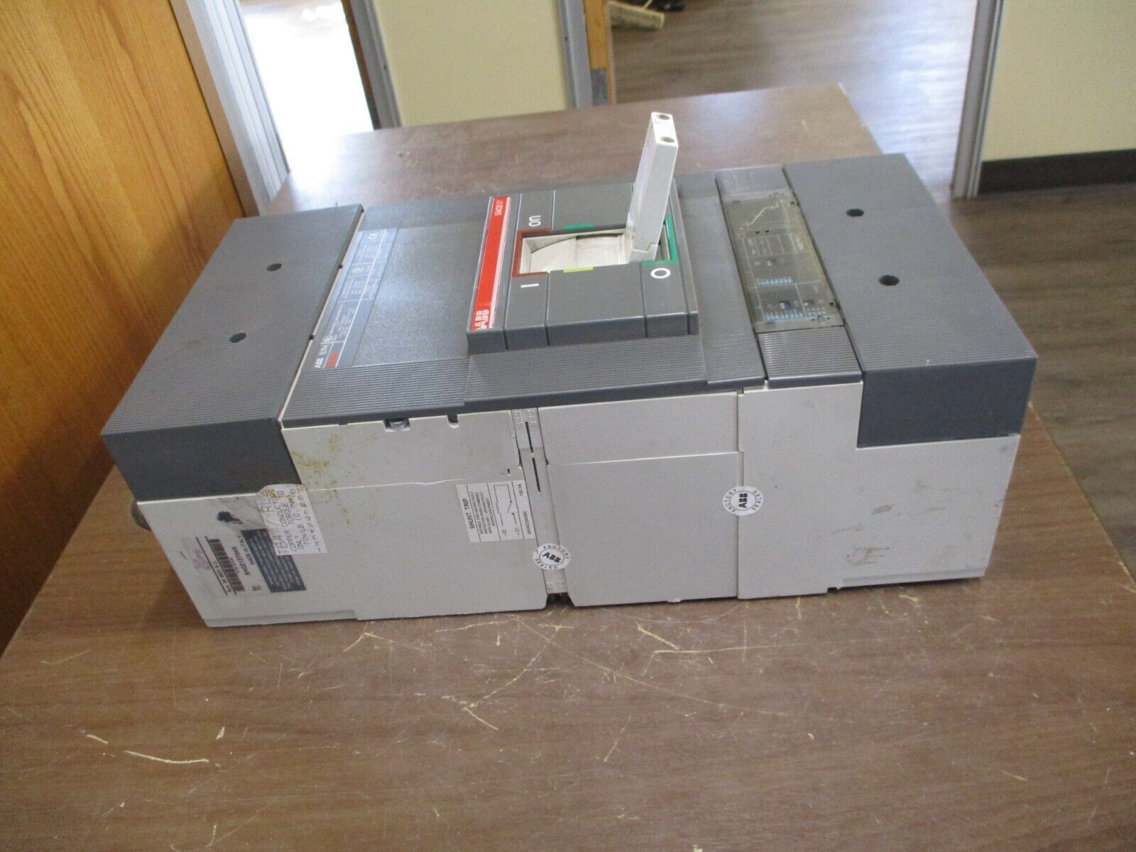 ABB SACE Circuit Breaker S7H PR211 1000A 600V 3P *No Lugs* Used