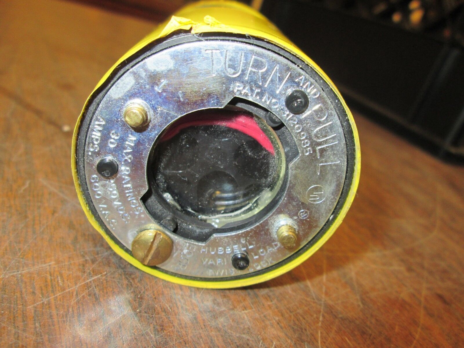 Hubbell Vari-Land Twist-Lock Plug & Receptacle Set 30A 250VDC 600VAC Used