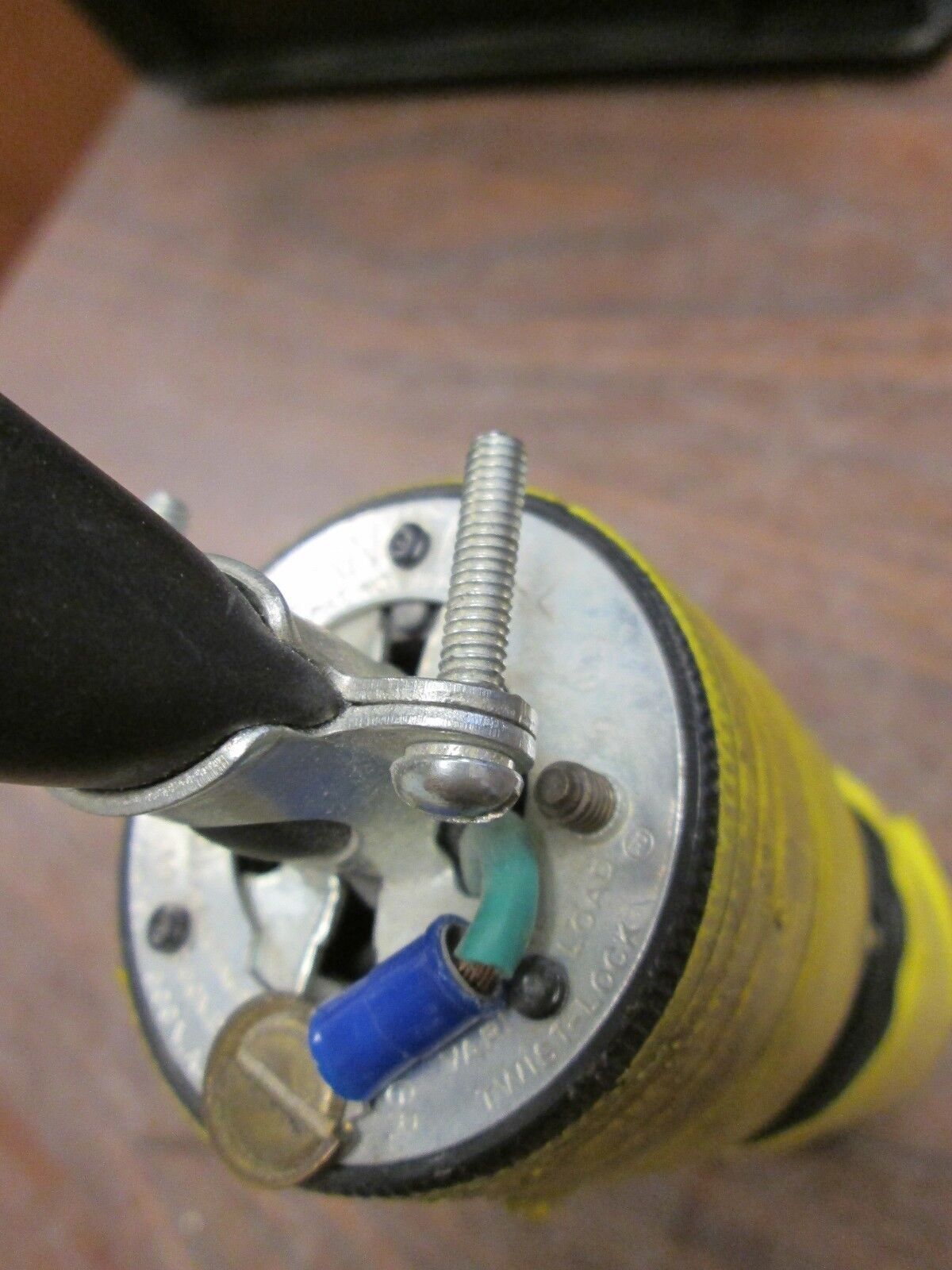 Hubbell Vari-Land Twist-Lock Plug & Receptacle Set 30A 250VDC 600VAC Used