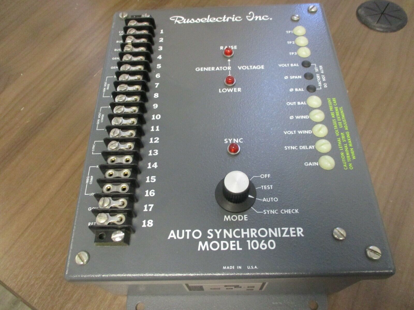 Russelectric Auto Synchronizer 1060 120V 50/60Hz Used