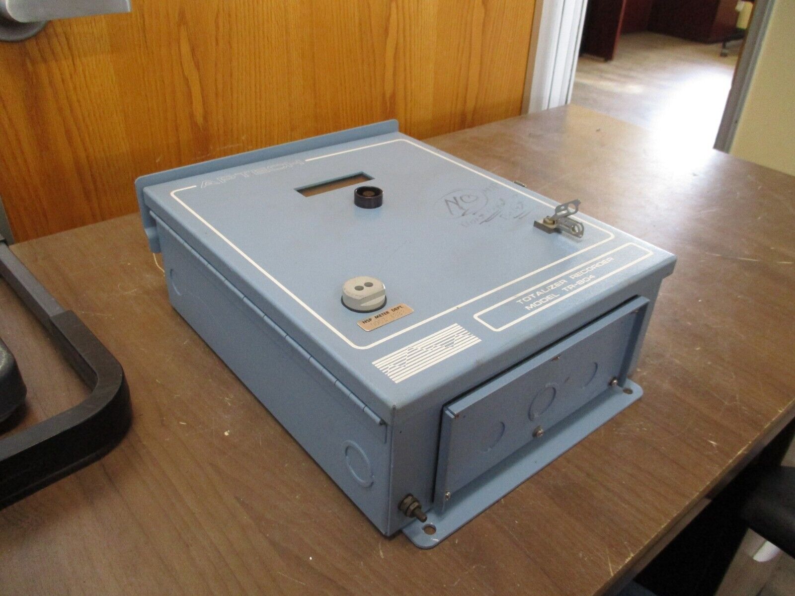 Aptech Totalizer Recorder TR-804 120/240/277V 60Hz Pulse Rate: 10/Sec Used
