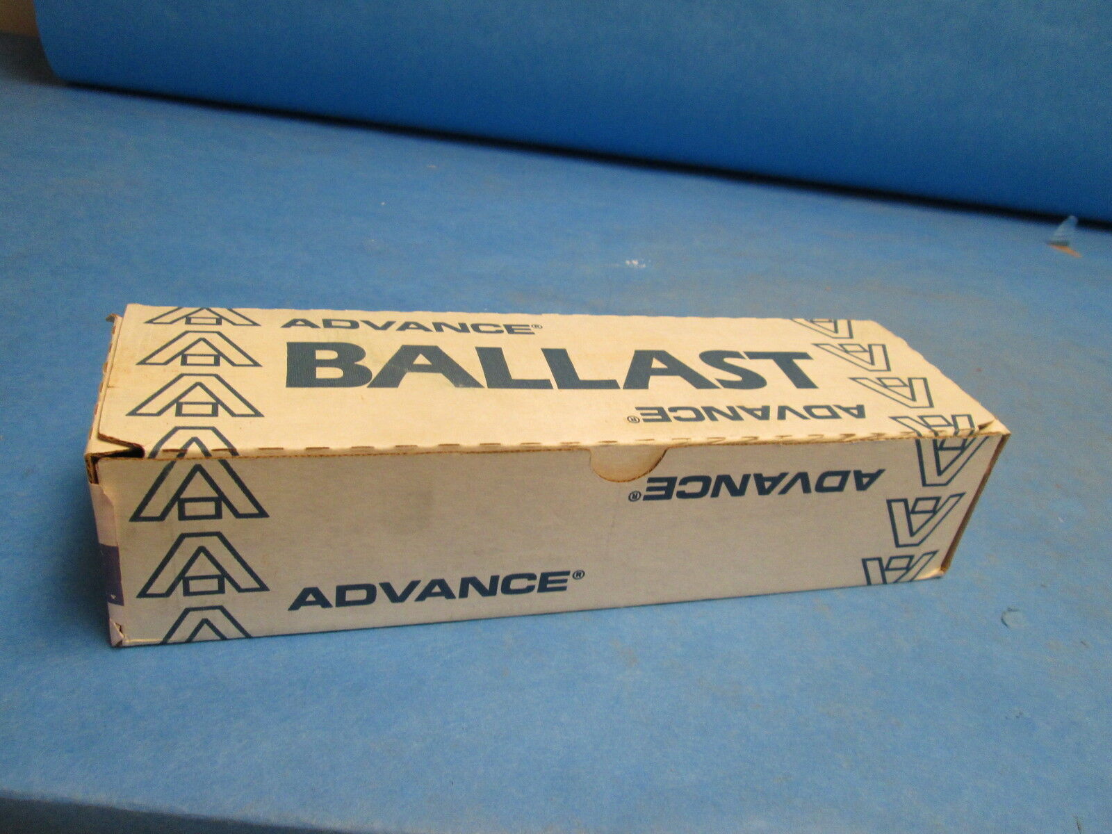 Advance Ballast VC-2S85-TP 277v