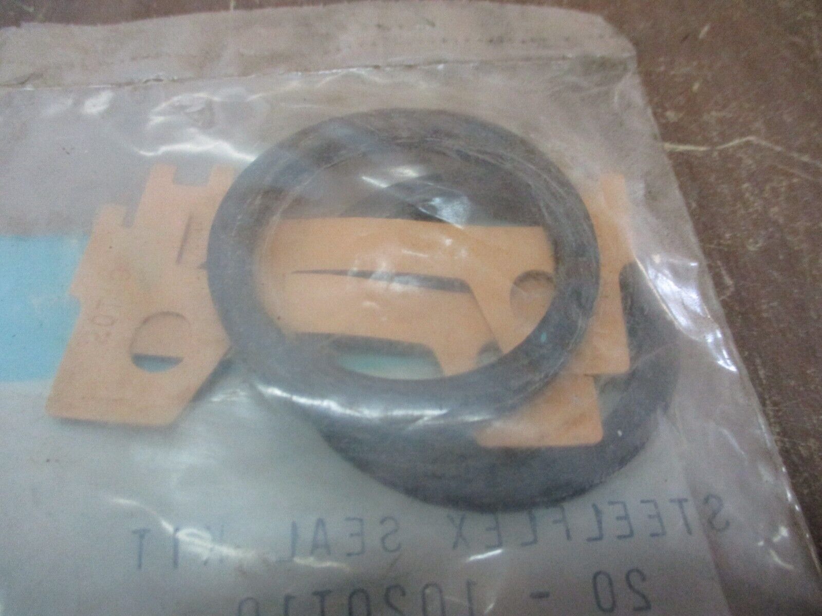 Falk SteelFlex Seal Kit 20-1020T10 New Surplus