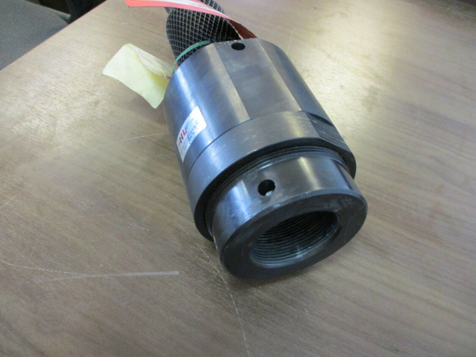 Eaton Hydraulics, Coupler, part#:AC-2-24, 3" rod, used