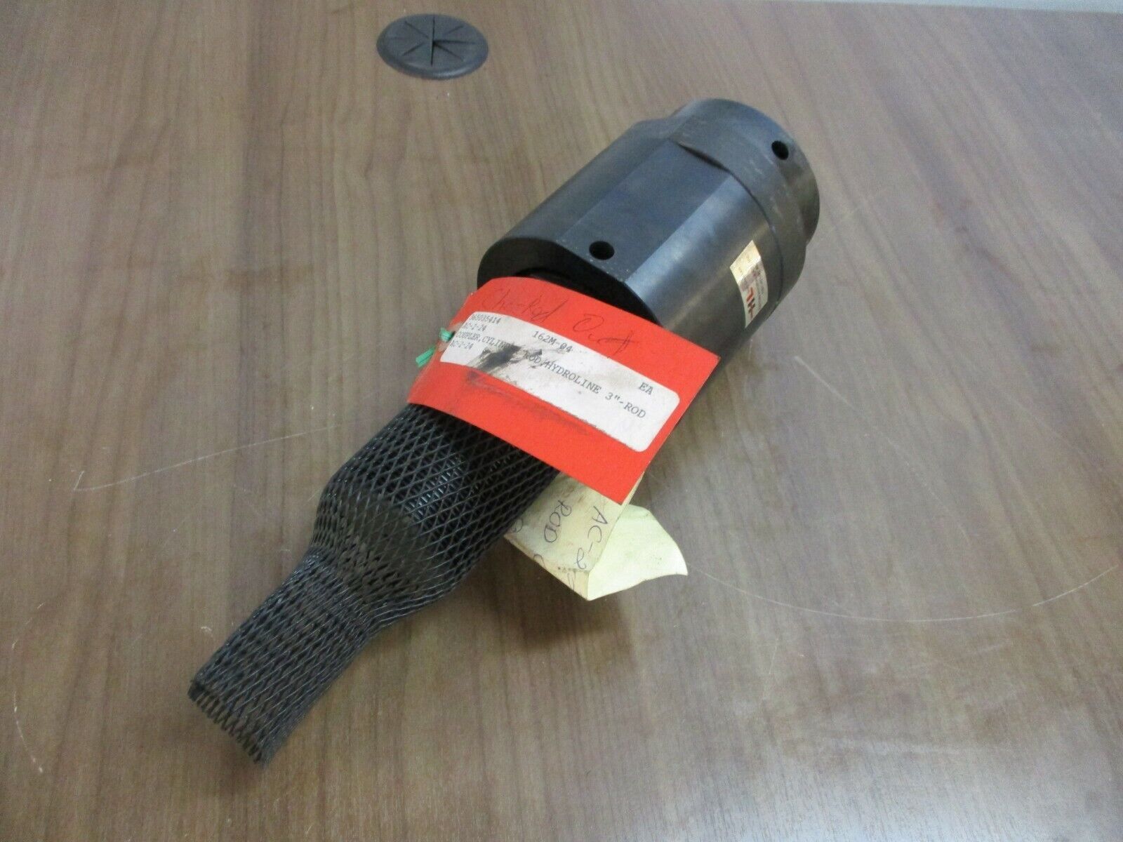 Eaton Hydraulics, Coupler, part#:AC-2-24, 3" rod, used