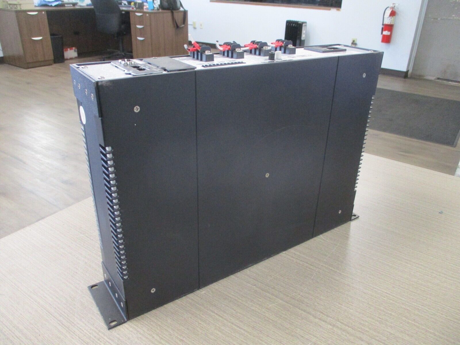 Emerson Alber BDSUI; Battery Monitoring System 1011-041-1 115V 50-60HZ 3.6A Used