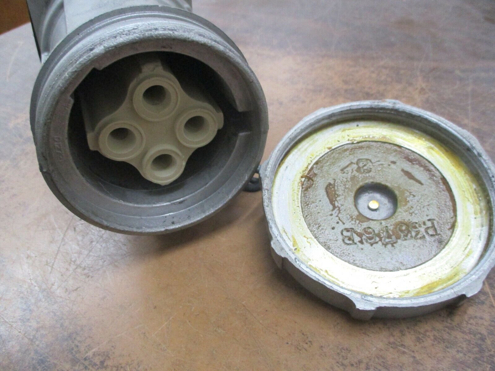 Russellstoll Connector 7324-78 60A 600V 3P 4W Used